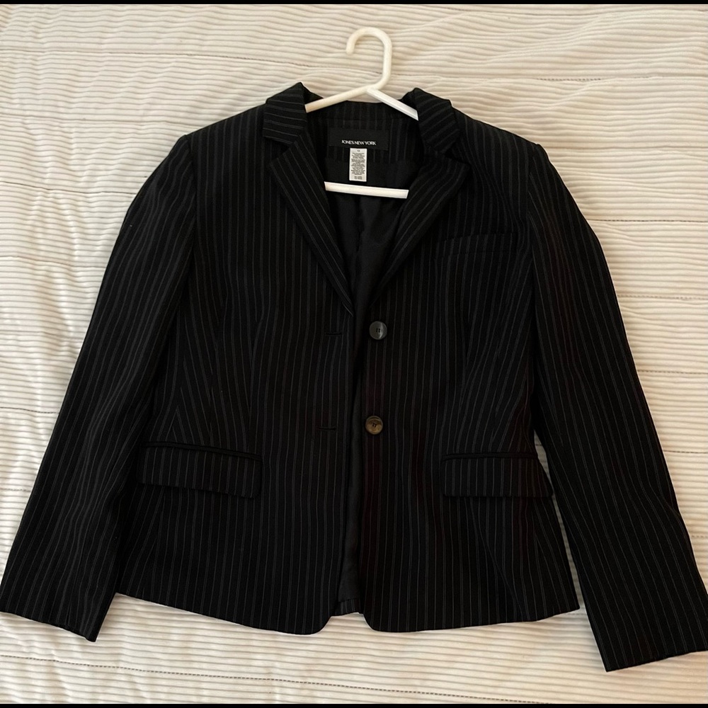 Jones New York - Black Pin Stripe Blazer